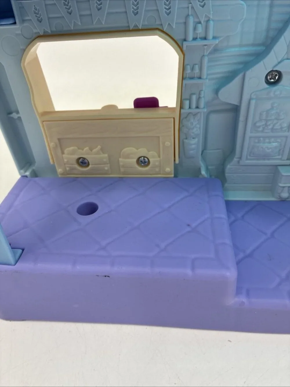Fisher Price Little People Arendelle Sledding Adventure Disney Frozen Playset
